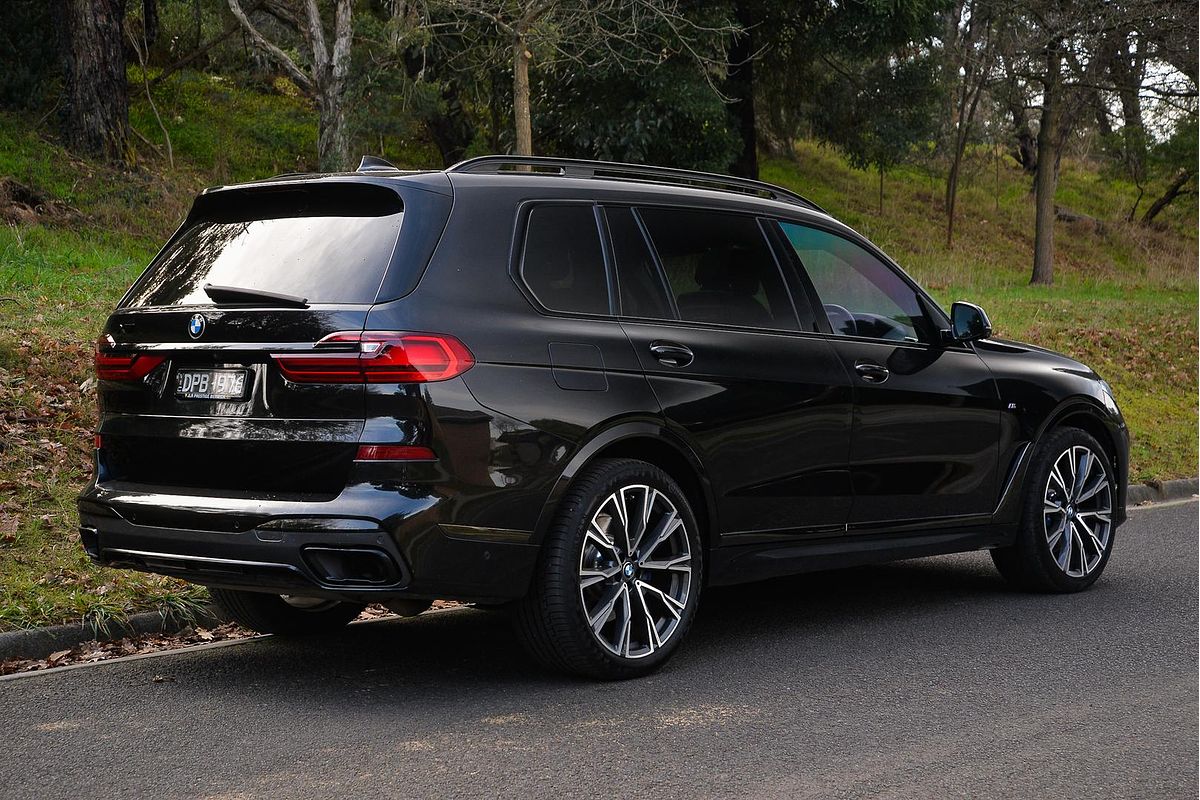 2021 BMW X7 xDrive30d G07