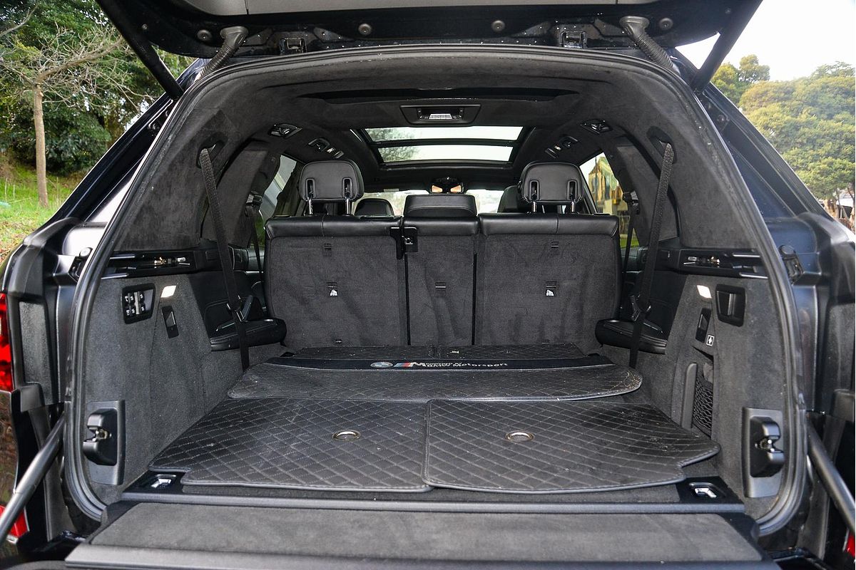 2021 BMW X7 xDrive30d G07