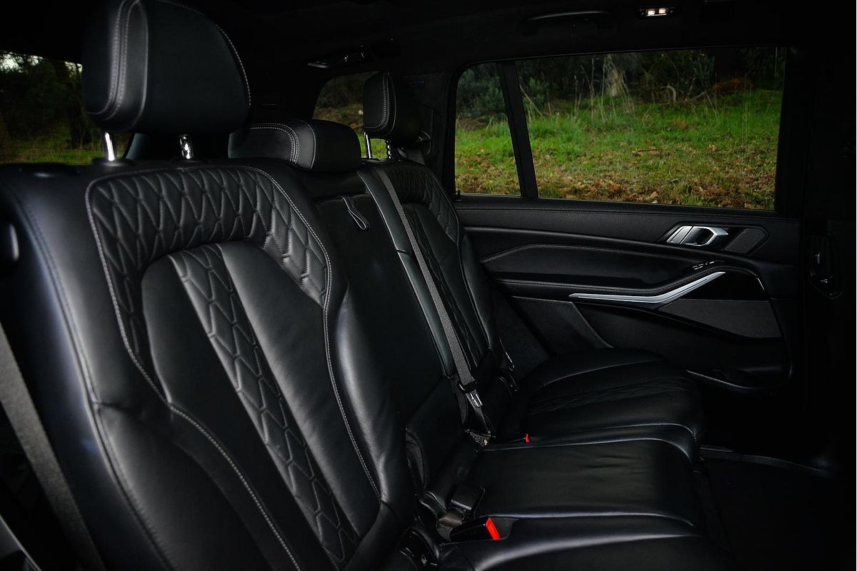 2021 BMW X7 xDrive30d G07