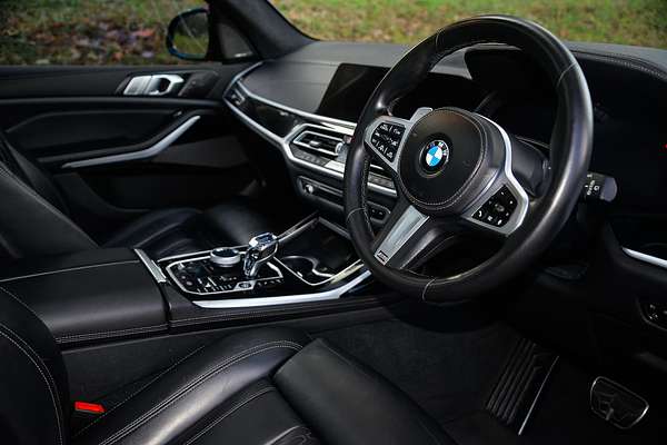 2021 BMW X7 xDrive30d G07
