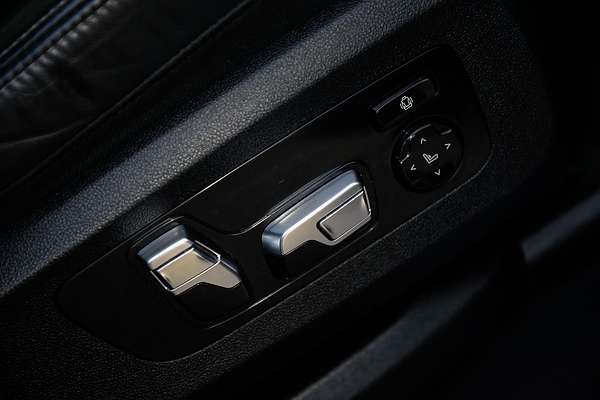 2021 BMW X7 xDrive30d G07