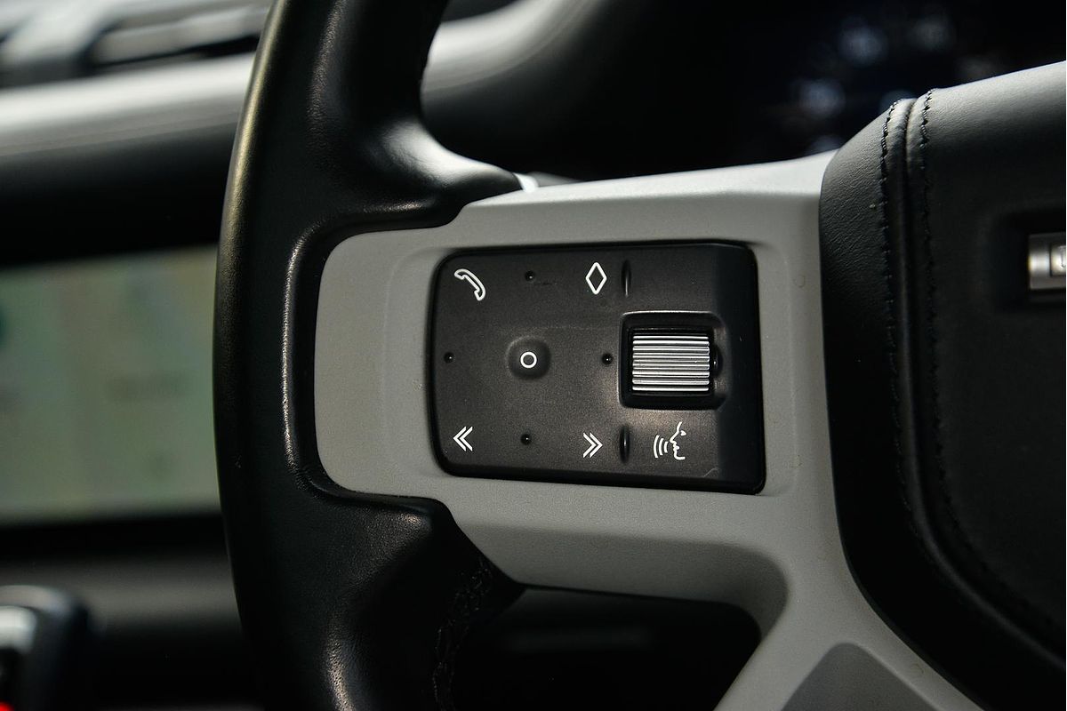 2020 Land Rover Defender 110 P400 HSE L663