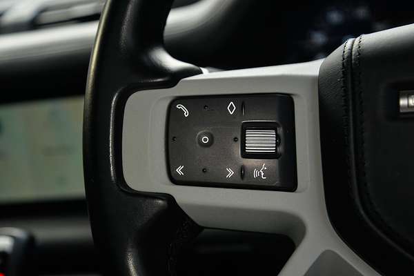 2020 Land Rover Defender 110 P400 HSE L663