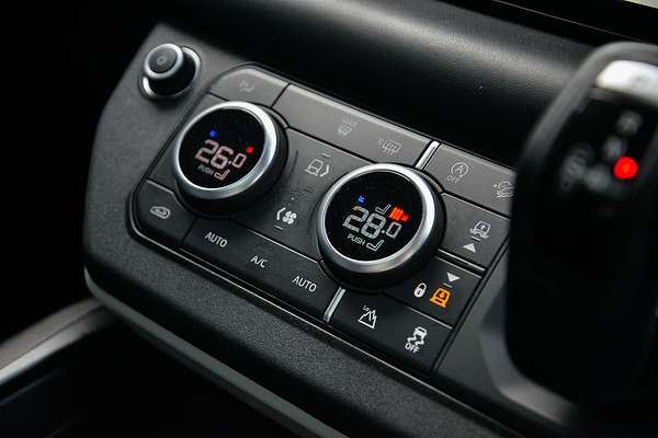 2020 Land Rover Defender 110 P400 HSE L663