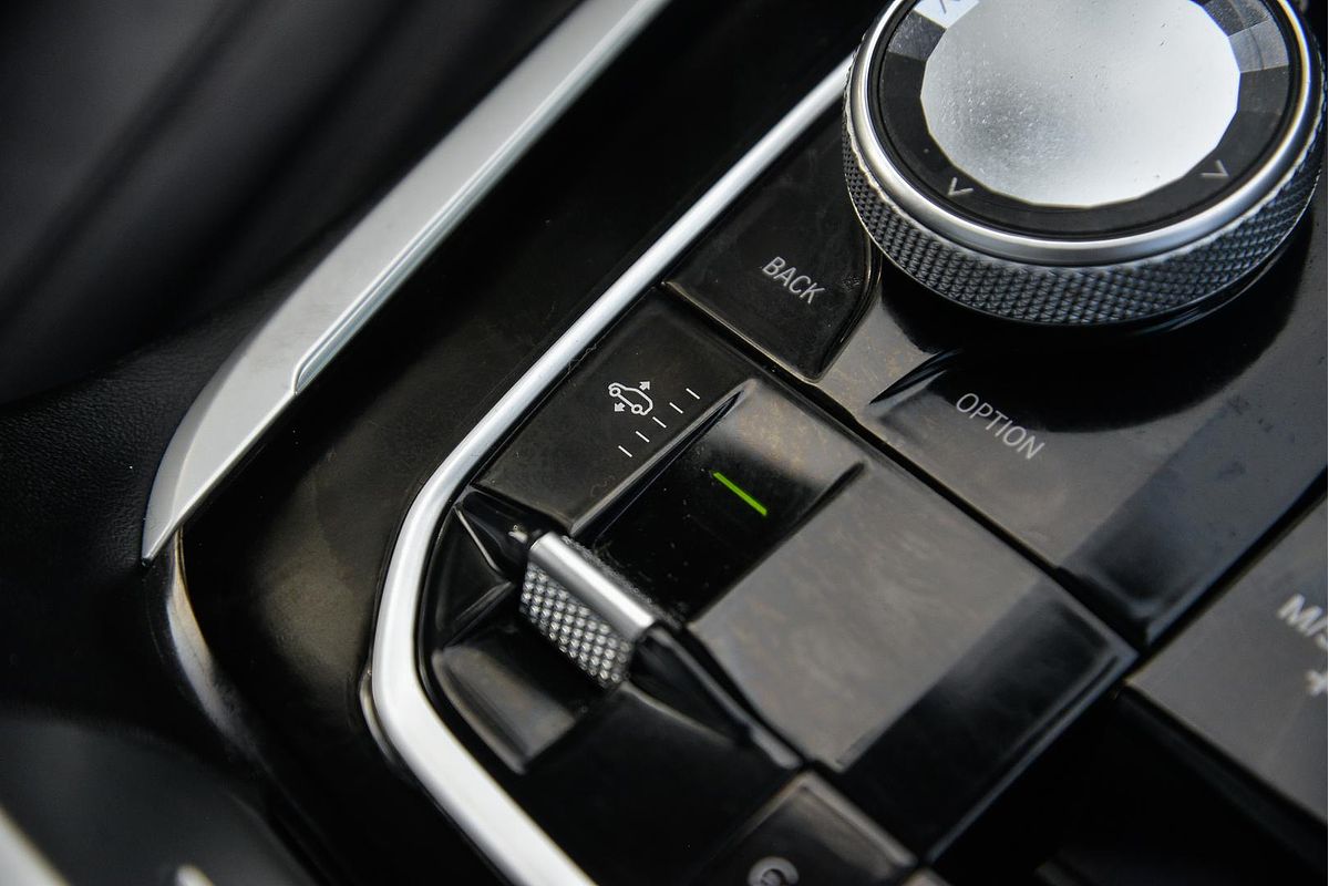 2021 BMW X7 xDrive30d G07