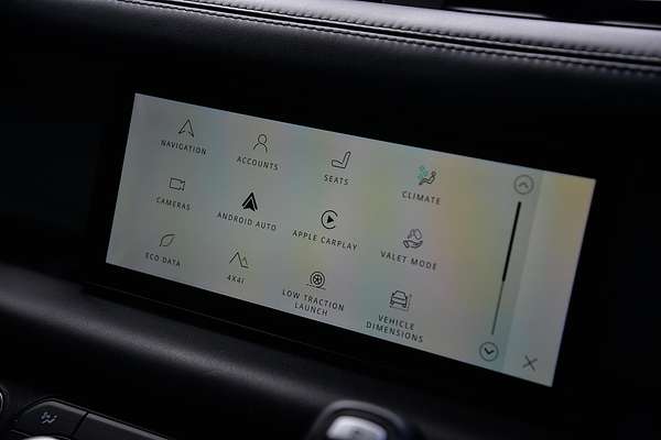 2020 Land Rover Defender 110 P400 HSE L663
