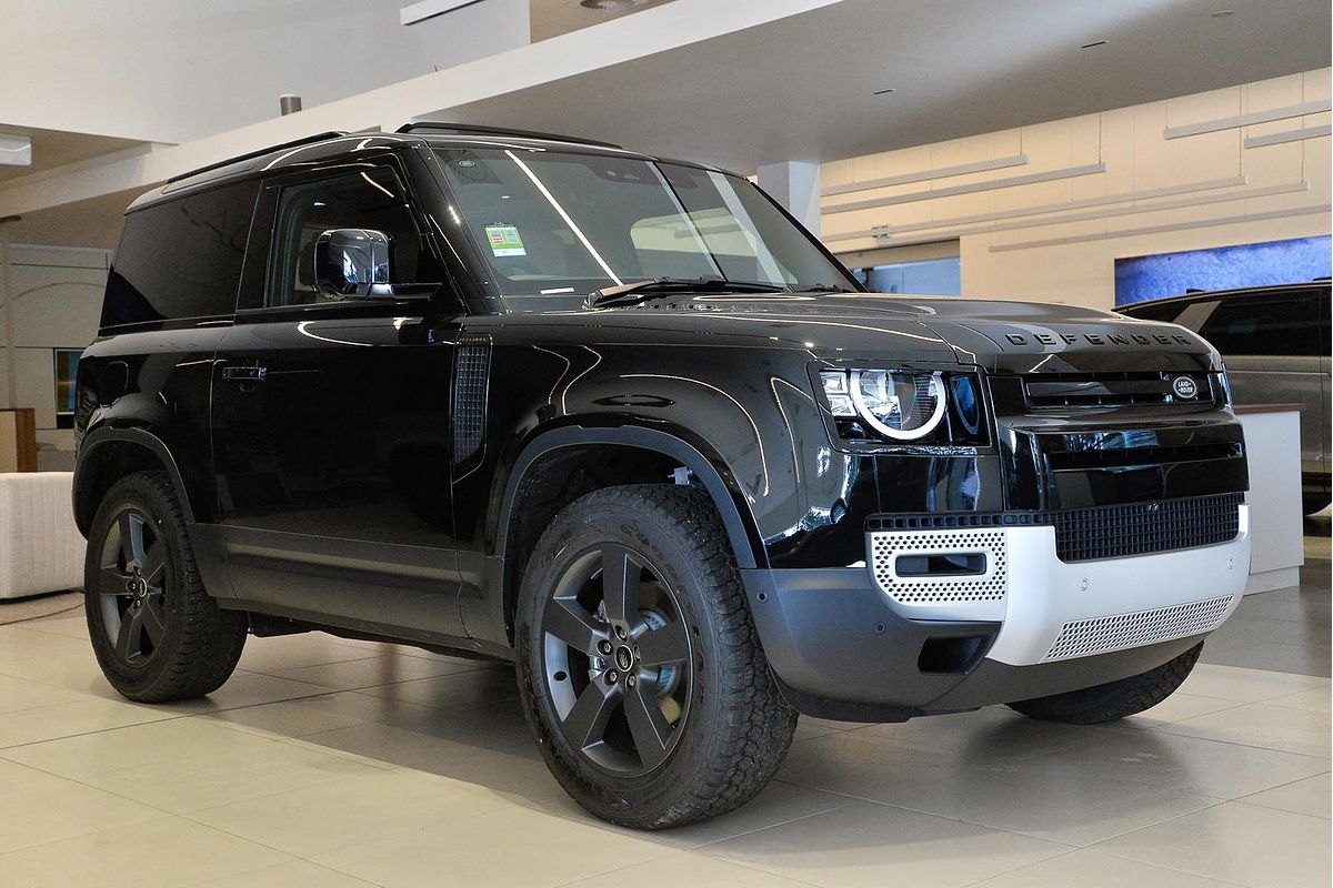 2025 Land Rover Defender 90 D250 S L663