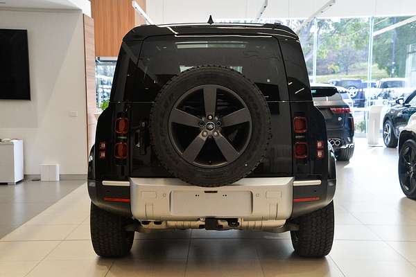 2025 Land Rover Defender 90 D250 S L663