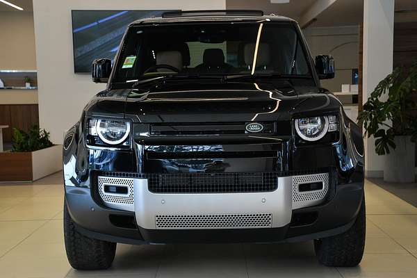 2025 Land Rover Defender 90 D250 S L663