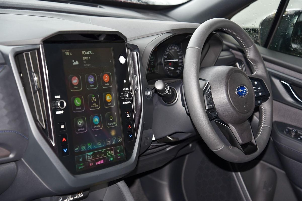 2025 Subaru Forester Premium S6