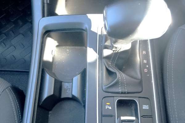 2018 Kia Sorento Si UM