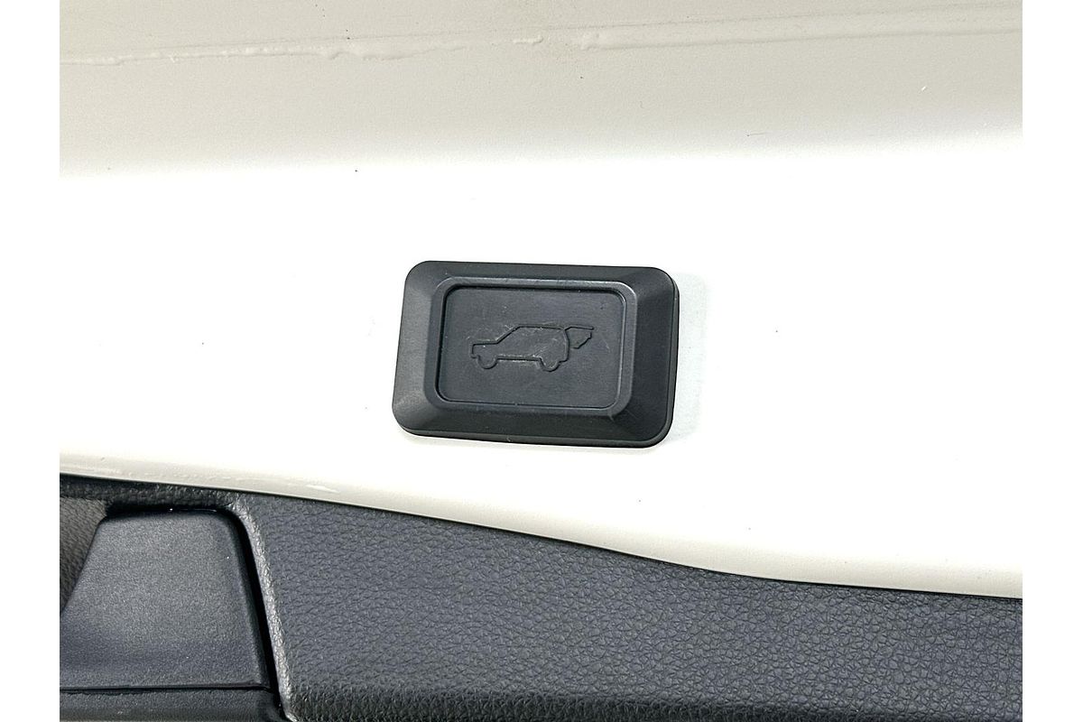 2020 Toyota RAV4 Cruiser AXAH54R