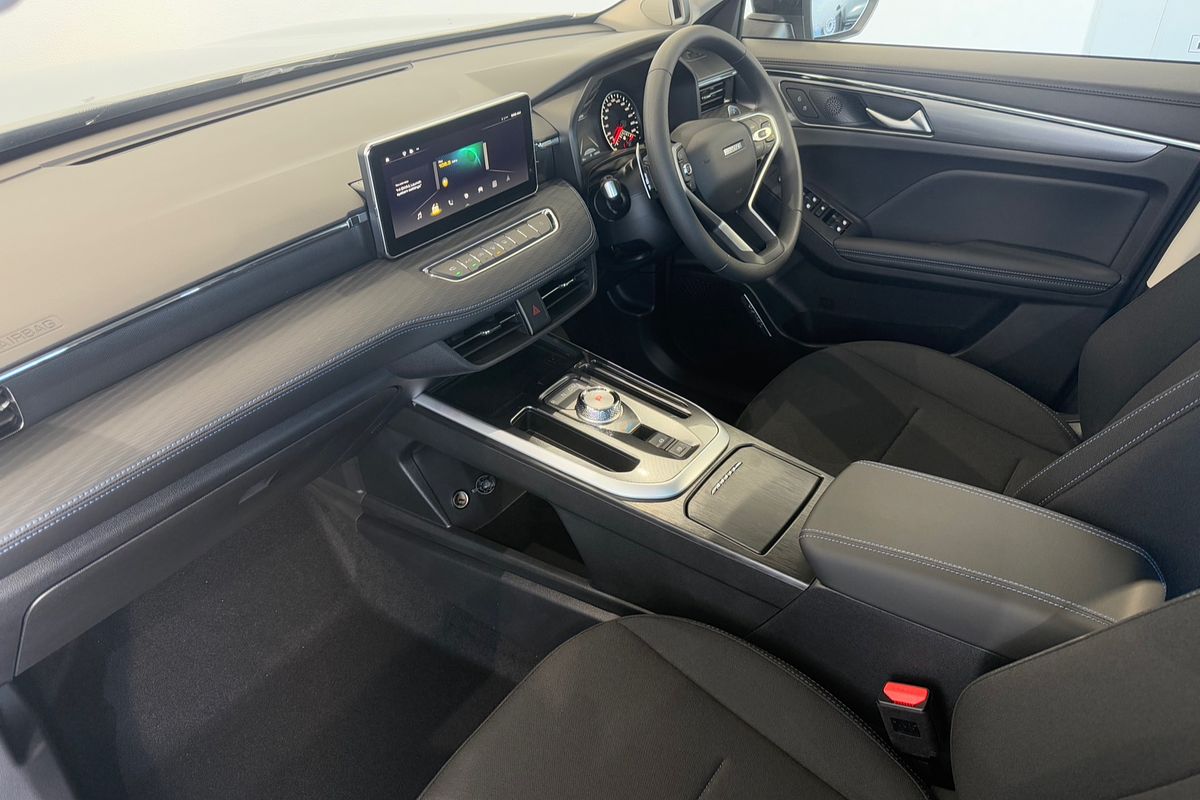 2025 GWM Haval Jolion Premium A01