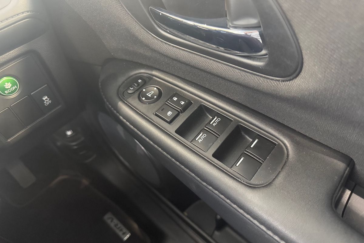 2021 Honda HR-V VTi