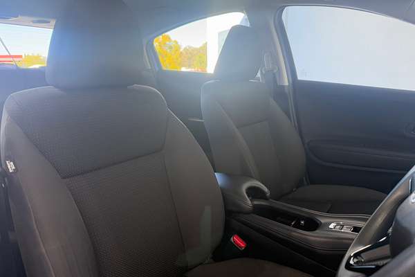 2021 Honda HR-V VTi
