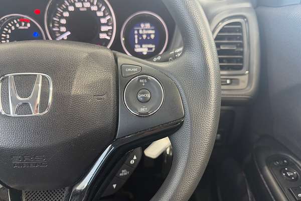 2021 Honda HR-V VTi
