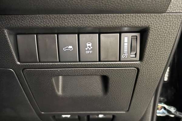 2025 Mazda BT-50 SP TF 4X4