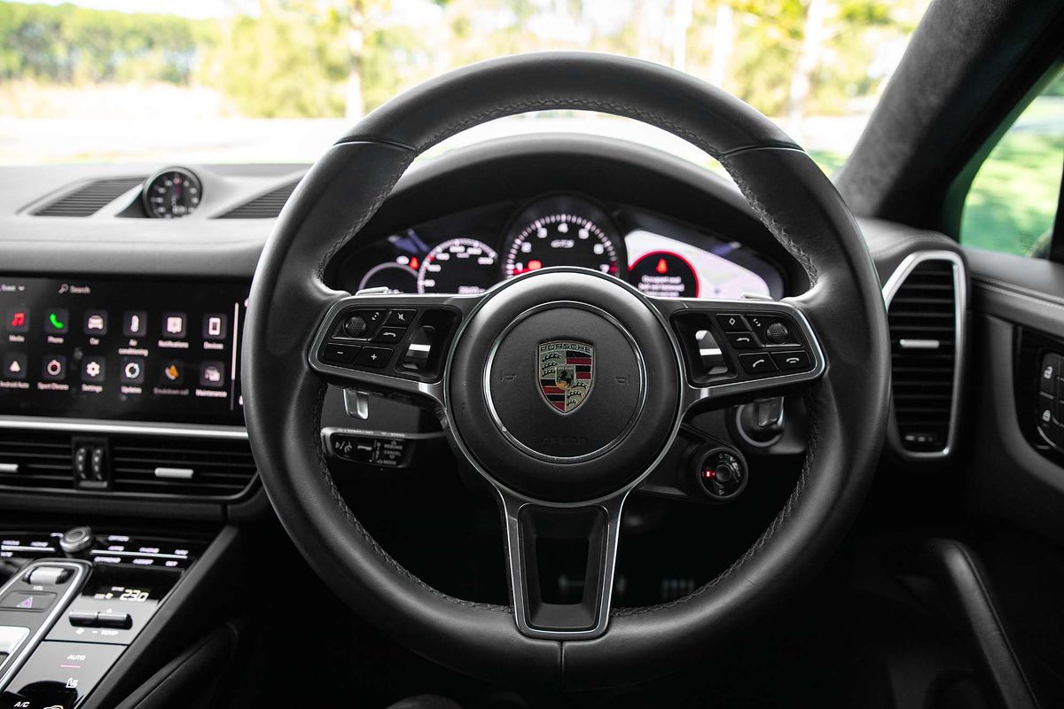 2023 Porsche Cayenne GTS 9YB