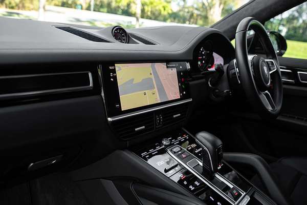2023 Porsche Cayenne GTS 9YB