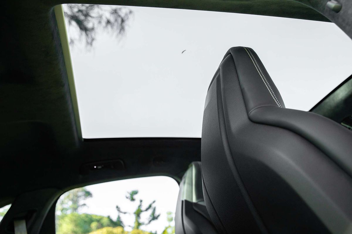 2023 Porsche Cayenne GTS 9YB