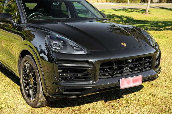 2023 Porsche Cayenne GTS 9YB