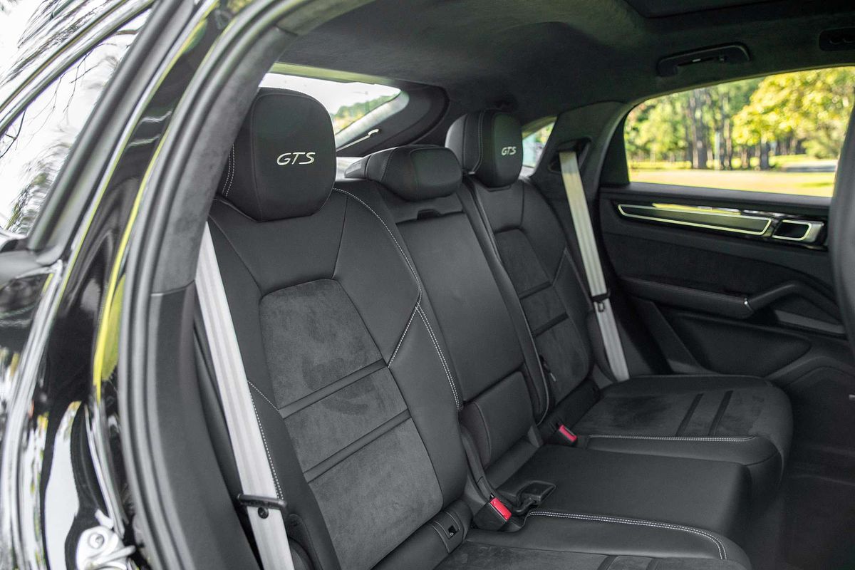 2023 Porsche Cayenne GTS 9YB