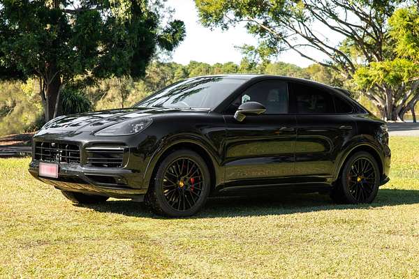 2023 Porsche Cayenne GTS 9YB