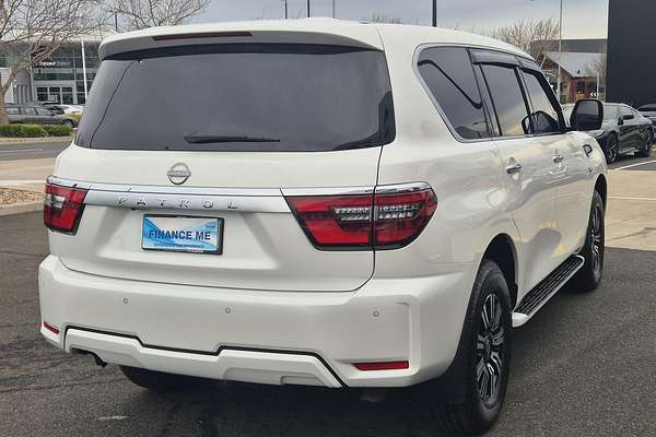 2024 Nissan Patrol Ti Y62