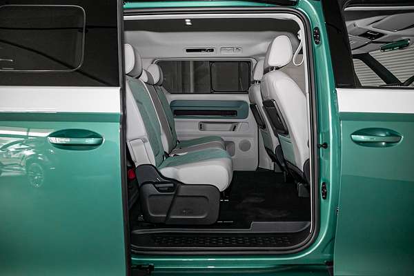 2025 Volkswagen ID. Buzz Pro BEV560 EB LWB