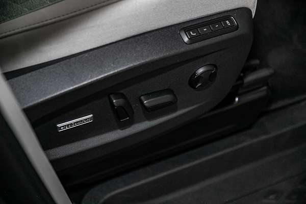 2025 Volkswagen ID. Buzz Pro BEV560 EB LWB