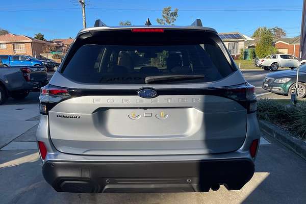 2025 Subaru Forester Premium S6