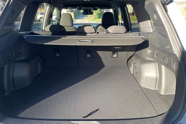 2025 Subaru Forester Premium S6