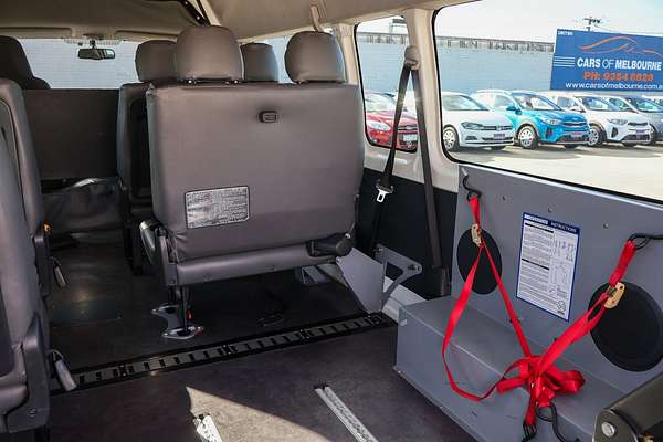 2018 Toyota Hiace Commuter TRH223R