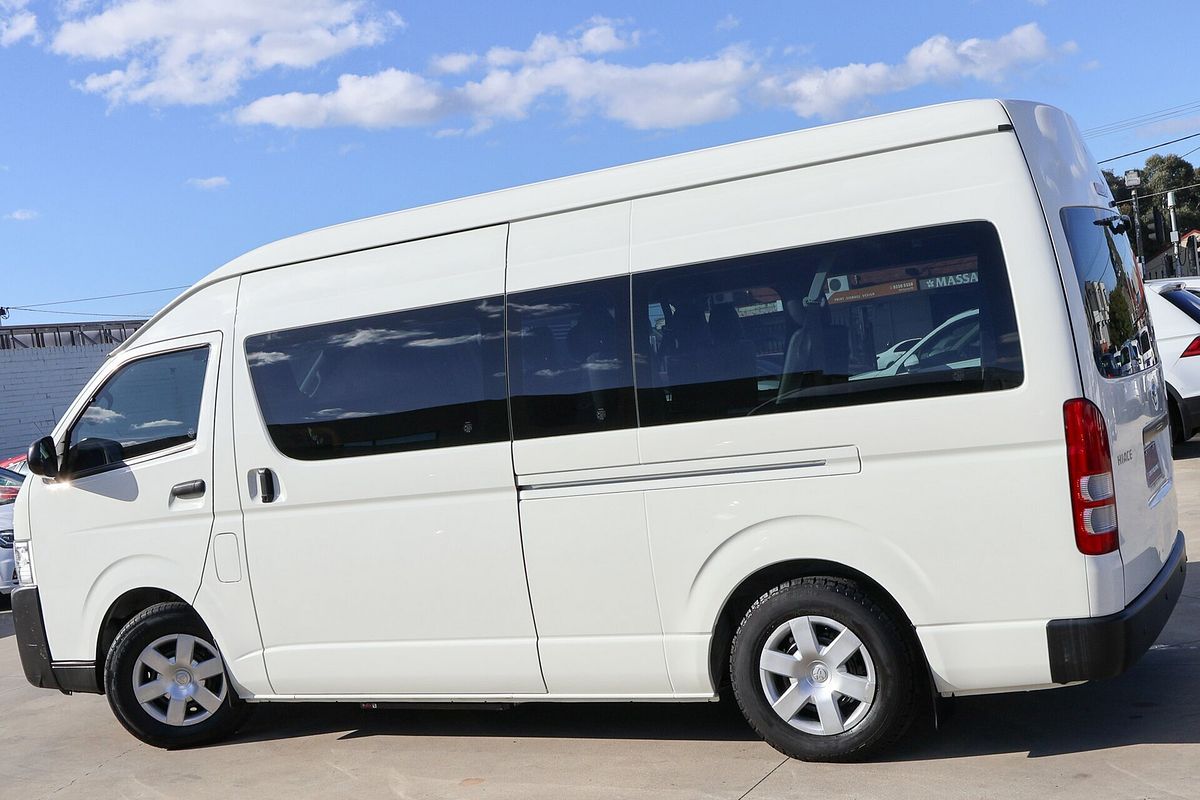 2018 Toyota Hiace Commuter TRH223R
