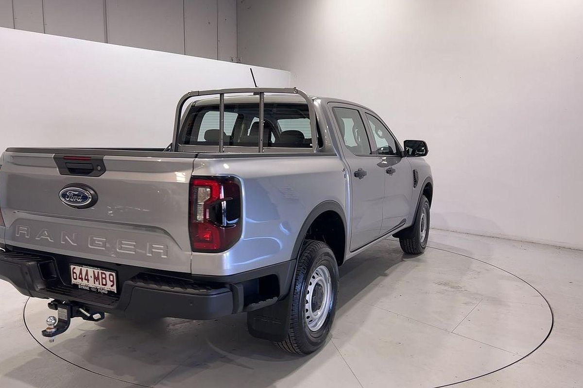 2024 Ford Ranger XL 4X4 2.0L