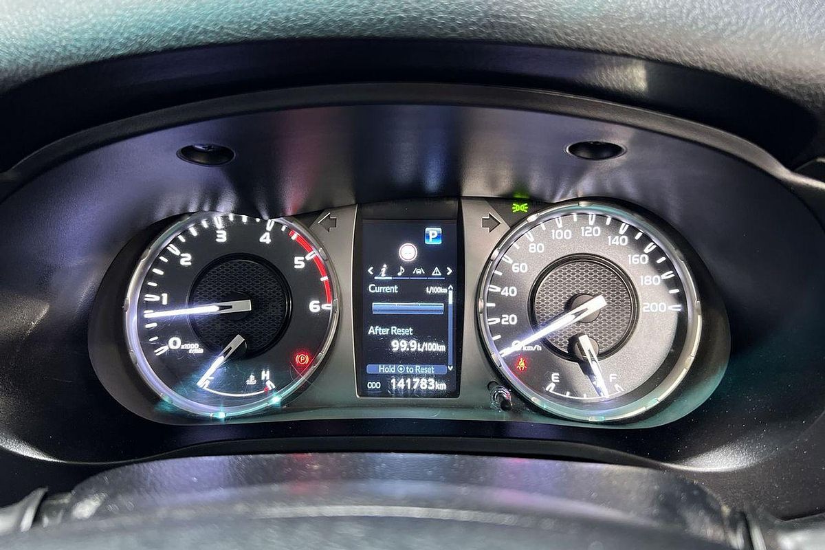 2021 Toyota Hilux SR GUN126R 4X4