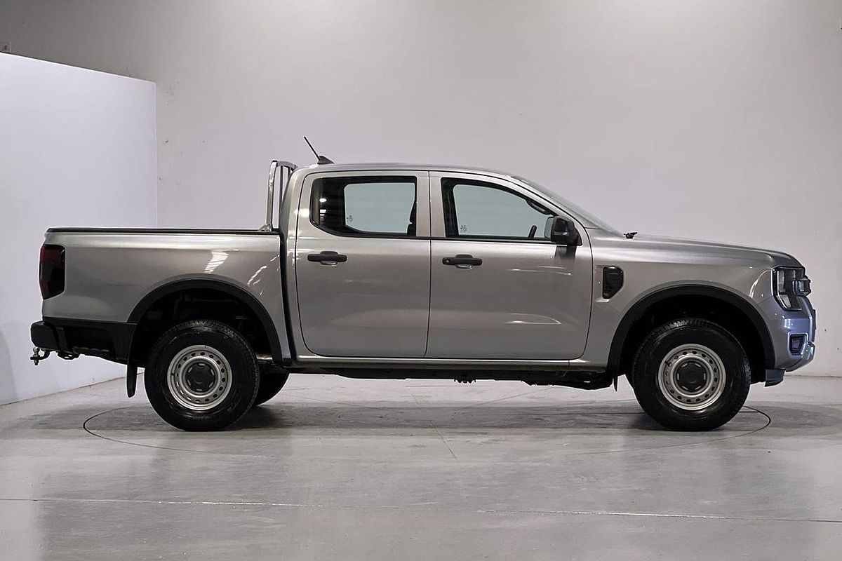2024 Ford Ranger XL 4X4 2.0L
