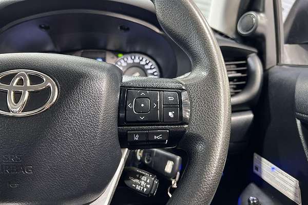 2022 Toyota Hilux SR GUN126R 4X4