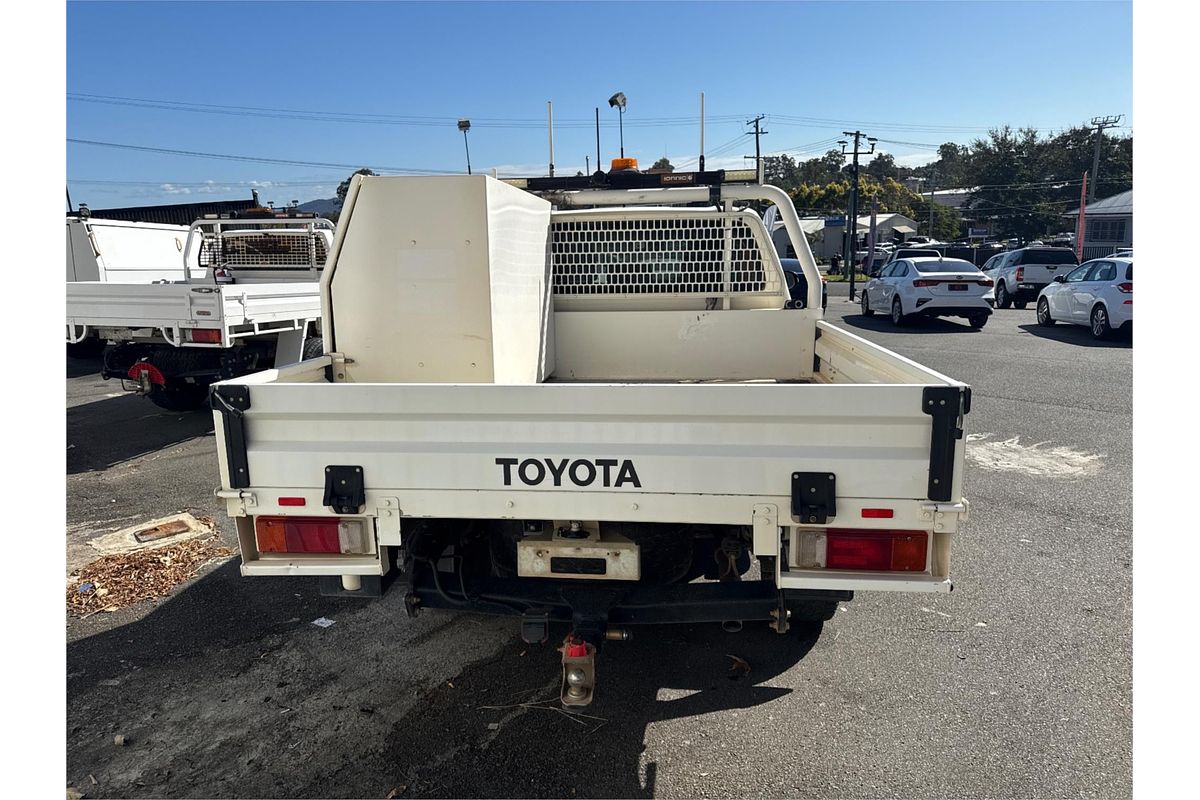 2019 Toyota Hilux SR GUN126R 4X4