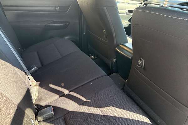 2019 Toyota Hilux SR GUN126R 4X4