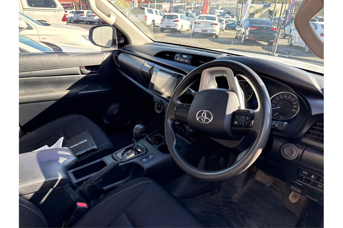 2019 Toyota Hilux SR GUN126R 4X4