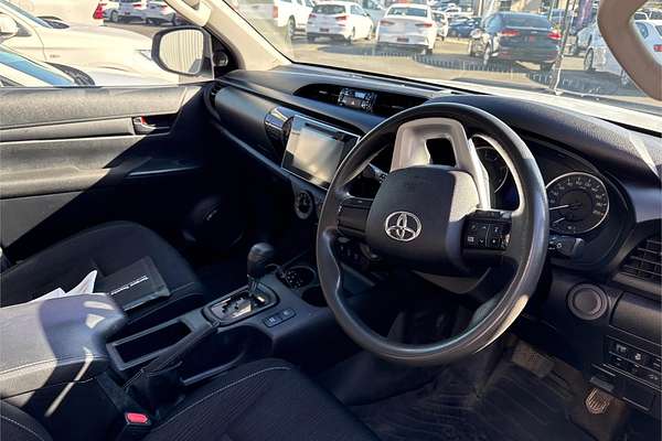 2019 Toyota Hilux SR GUN126R 4X4
