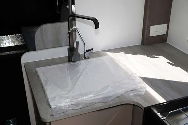 2025 Jayco BASE STATION CARAVAN 19.61-7.BS-MY25