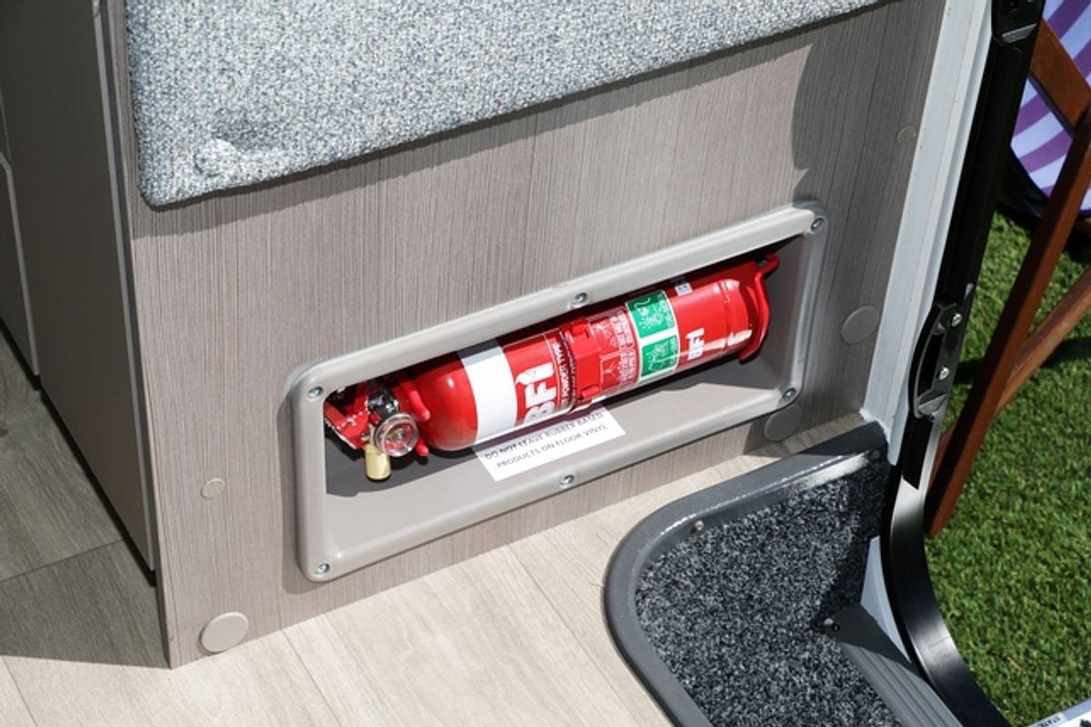 2025 Jayco BASE STATION CARAVAN 19.61-7.BS-MY25
