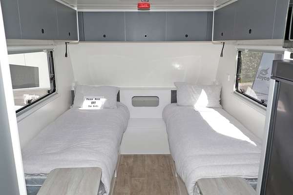 2025 Jayco STARCRAFT CARAVAN 15.48-7.BP.SC-MY25