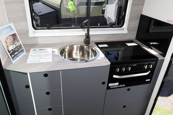 2025 Jayco STARCRAFT CARAVAN 15.48-7.BP.SC-MY25