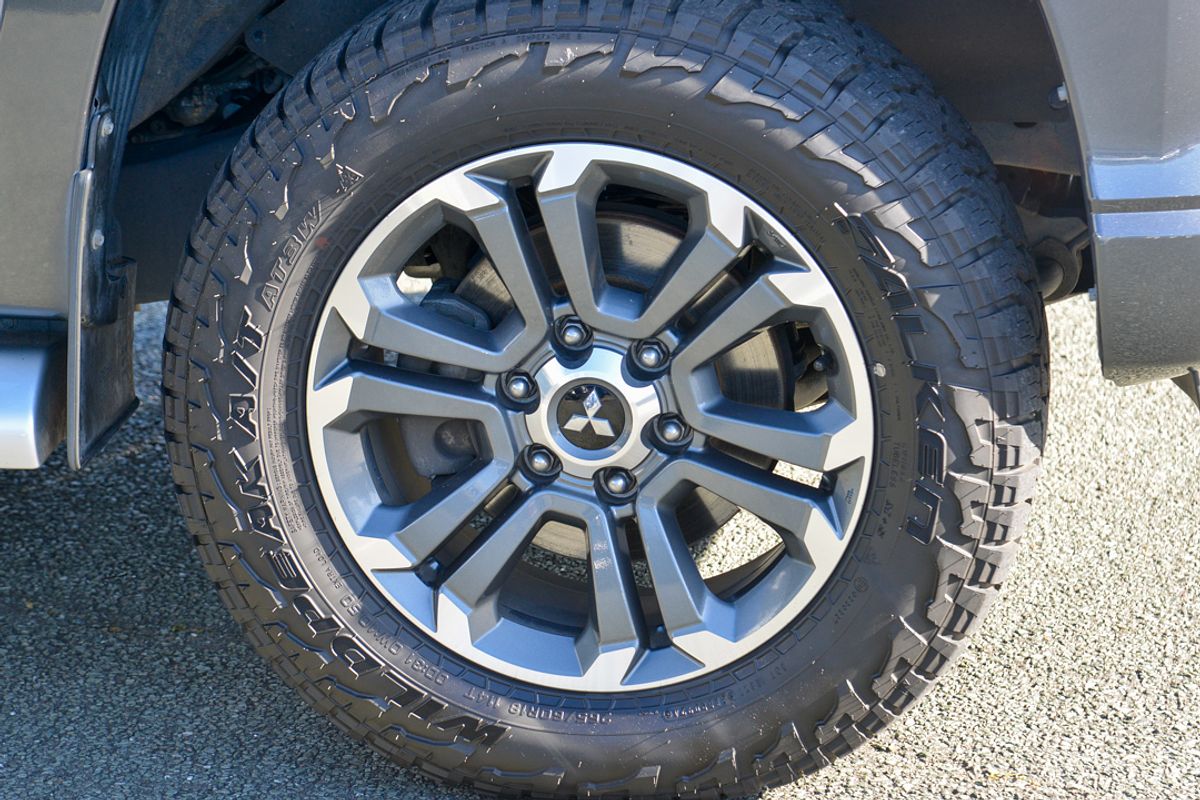 2020 Mitsubishi Triton GLS MR 4X4