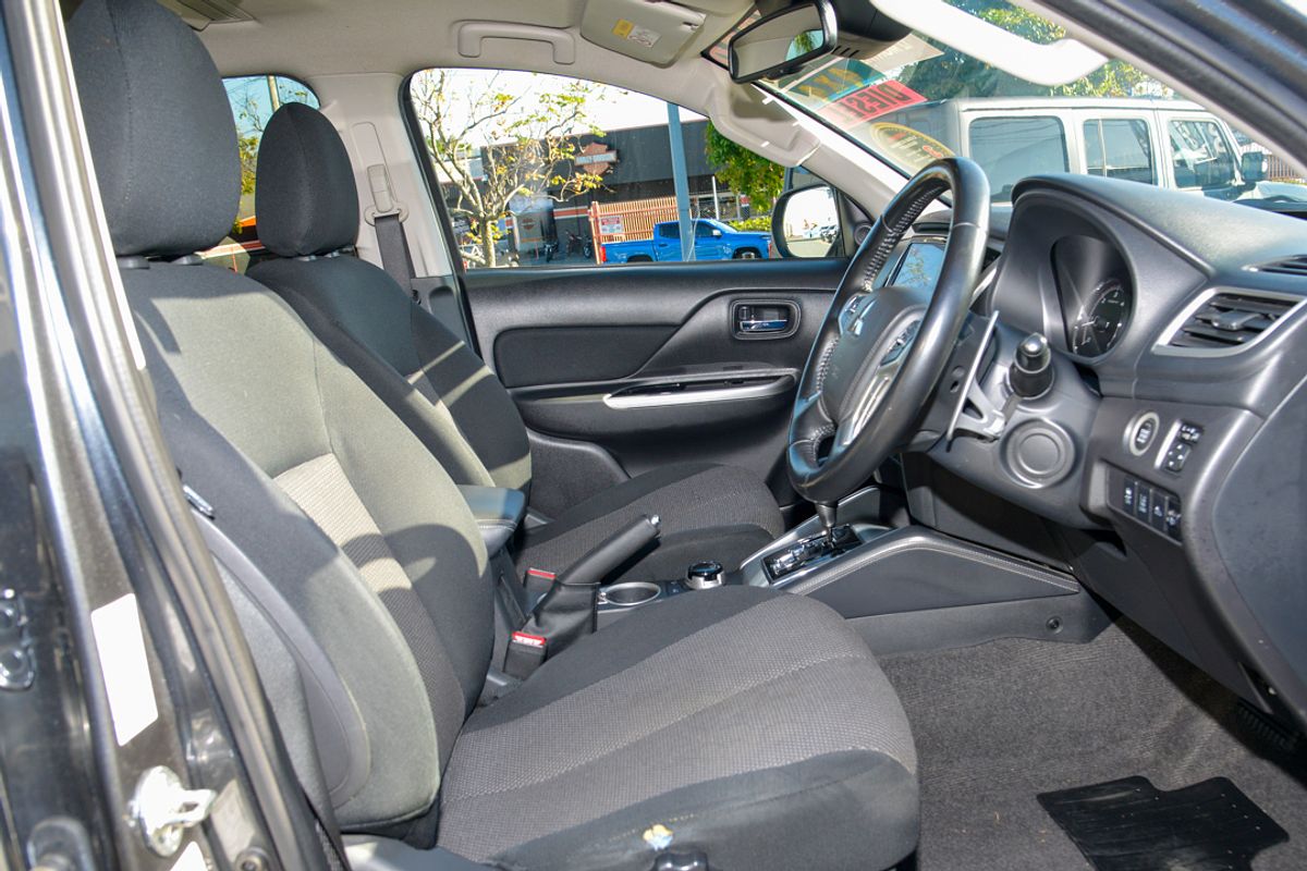2020 Mitsubishi Triton GLS MR 4X4