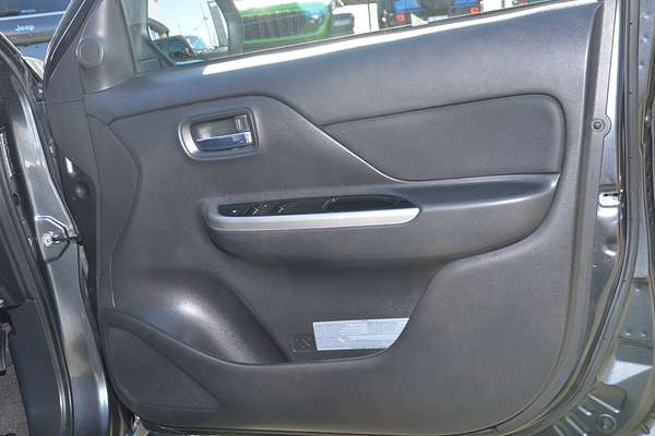 2020 Mitsubishi Triton GLS MR 4X4