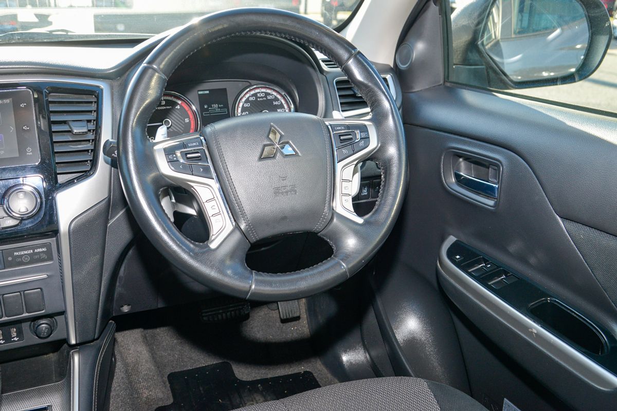 2020 Mitsubishi Triton GLS MR 4X4